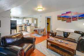 Cozy Apartment in Fairbanks about 2 Mi to Downtown!